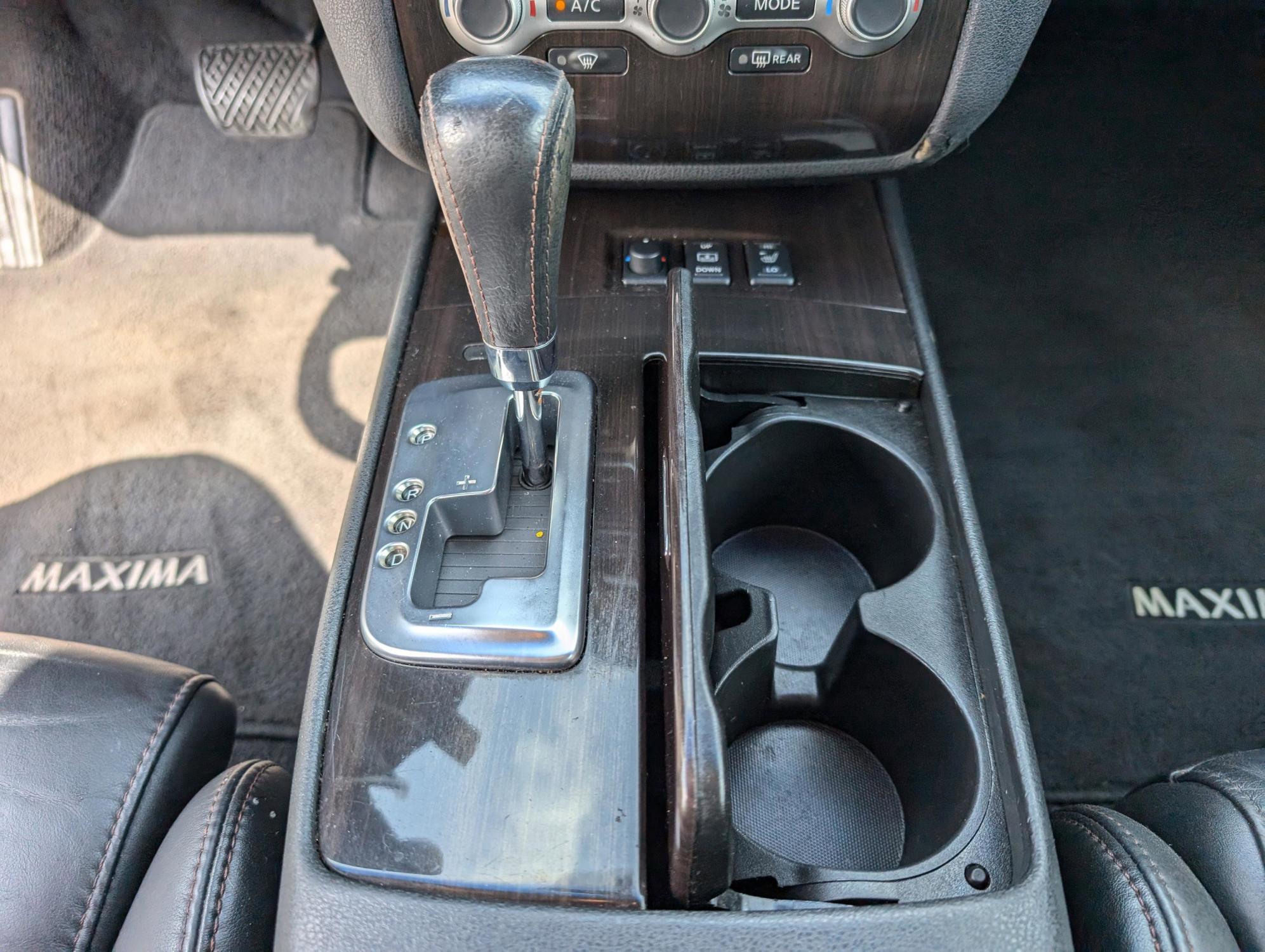 2013 /Charcoal Nissan Maxima 3.5 SV w/Premium Pkg (1N4AA5AP3DC) with an Gas V6 3.5L/213 engine, 1-Speed Continuously Variable Ratio transmission, located at 804 22nd Ave, Phenix City, AL, 36870, (334) 297-1860, 32.484749, -85.024475 - 2013 Nissan Maxima 3.5 SV w/Premium Pkg - Photo#12