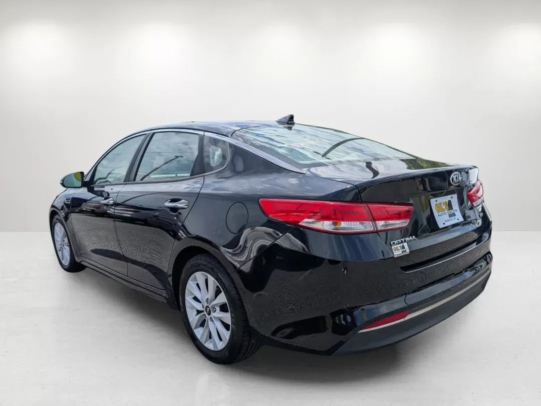 2016 /Beige Kia Optima EX (5XXGU4L33GG) with an Regular Unleaded I-4 2.4 L/144 engine, 6-Speed Automatic w/OD transmission, located at 804 22nd Ave, Phenix City, AL, 36870, (334) 297-1860, 32.484749, -85.024475 - 2016 Kia Optima EX - Photo#2