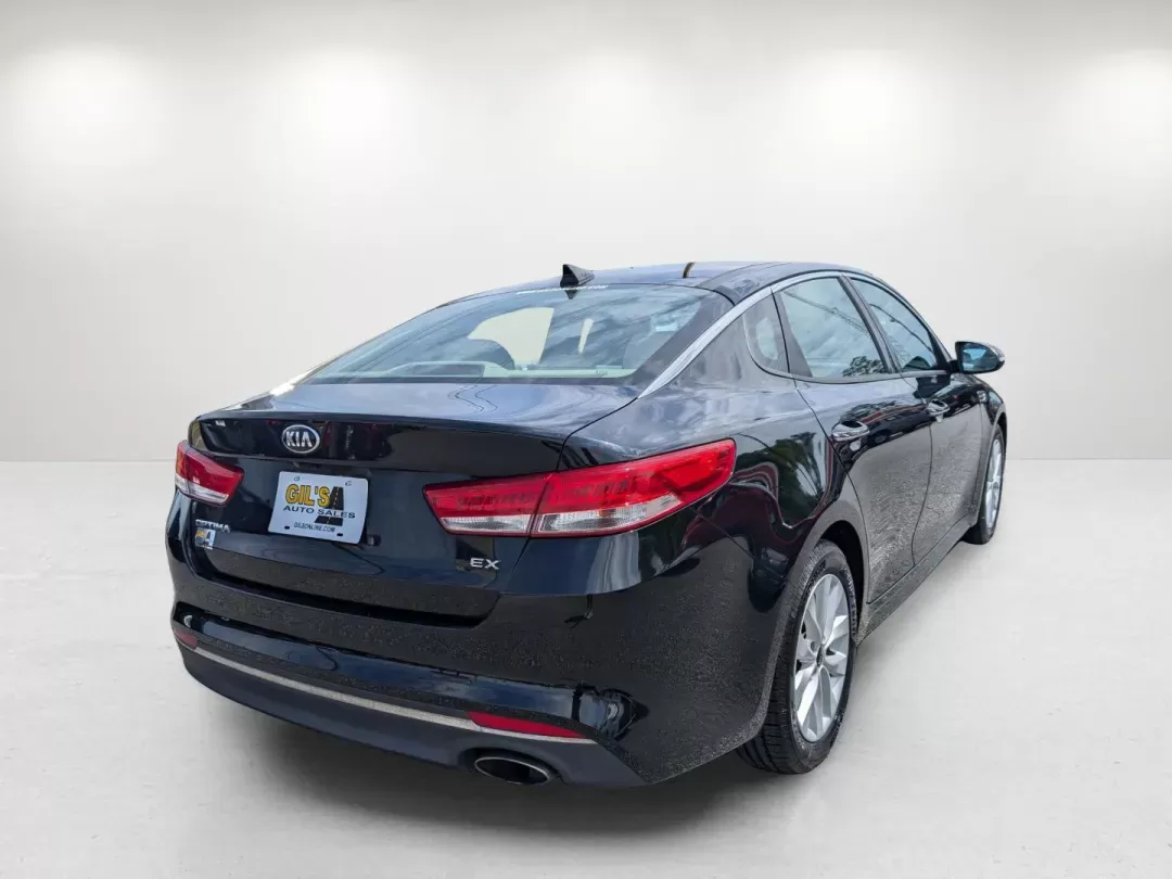 2016 /Beige Kia Optima EX (5XXGU4L33GG) with an Regular Unleaded I-4 2.4 L/144 engine, 6-Speed Automatic w/OD transmission, located at 804 22nd Ave, Phenix City, AL, 36870, (334) 297-1860, 32.484749, -85.024475 - 2016 Kia Optima EX - Photo#4