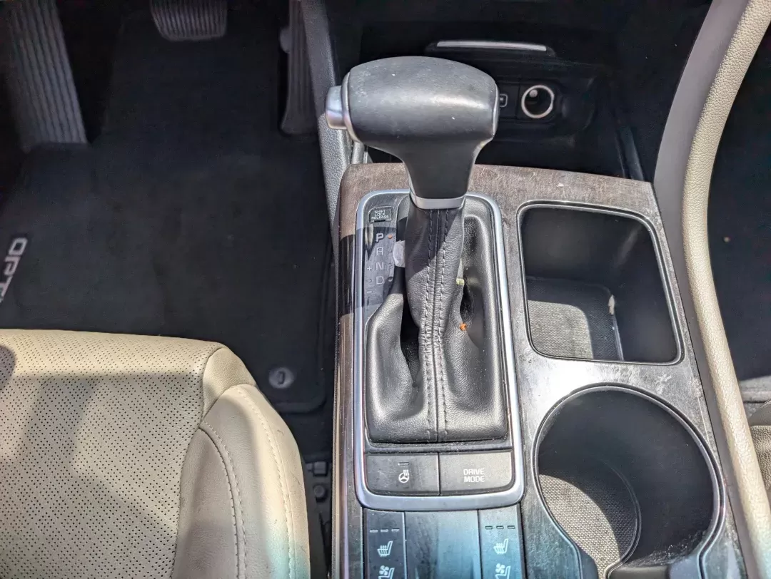 2016 /Beige Kia Optima EX (5XXGU4L33GG) with an Regular Unleaded I-4 2.4 L/144 engine, 6-Speed Automatic w/OD transmission, located at 804 22nd Ave, Phenix City, AL, 36870, (334) 297-1860, 32.484749, -85.024475 - 2016 Kia Optima EX - Photo#13