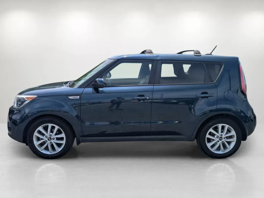 2017 /Black Kia Soul + (KNDJP3A54H7) with an Regular Unleaded I-4 2.0 L/122 engine, 6-Speed Automatic w/OD transmission, located at 3959 U.S. 80 W, Phenix City, AL, 36870, (334) 297-4885, 32.469296, -85.135185 - 2017 Kia Soul + - Photo#1