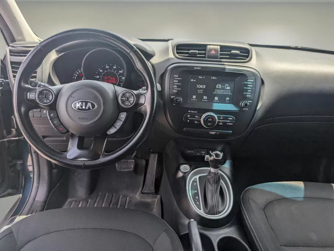 2017 /Black Kia Soul + (KNDJP3A54H7) with an Regular Unleaded I-4 2.0 L/122 engine, 6-Speed Automatic w/OD transmission, located at 3959 U.S. 80 W, Phenix City, AL, 36870, (334) 297-4885, 32.469296, -85.135185 - 2017 Kia Soul + - Photo#11
