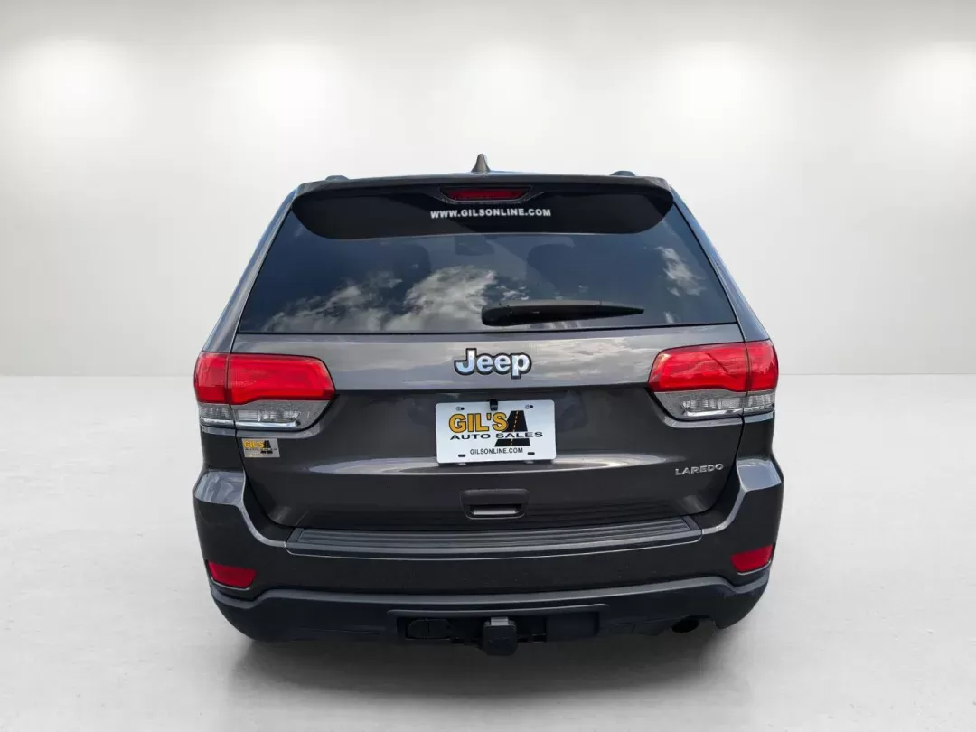 2014 /Black Jeep Grand Cherokee Laredo (1C4RJEAG1EC) with an Regular Unleaded V-6 3.6 L/220 engine, 8-Speed Automatic w/OD transmission, located at 3959 U.S. 80 W, Phenix City, AL, 36870, (334) 297-4885, 32.469296, -85.135185 - 2014 Jeep Grand Cherokee Laredo - Photo#4