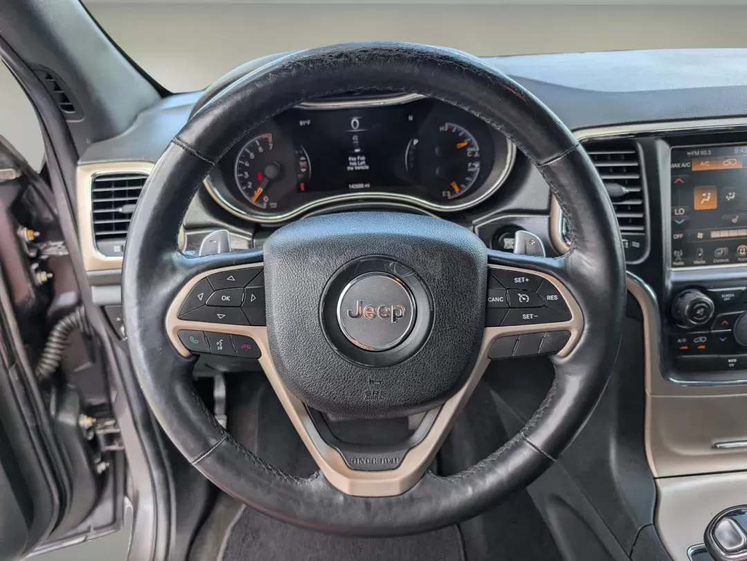 2014 /Black Jeep Grand Cherokee Laredo (1C4RJEAG1EC) with an Regular Unleaded V-6 3.6 L/220 engine, 8-Speed Automatic w/OD transmission, located at 3959 U.S. 80 W, Phenix City, AL, 36870, (334) 297-4885, 32.469296, -85.135185 - 2014 Jeep Grand Cherokee Laredo - Photo#15