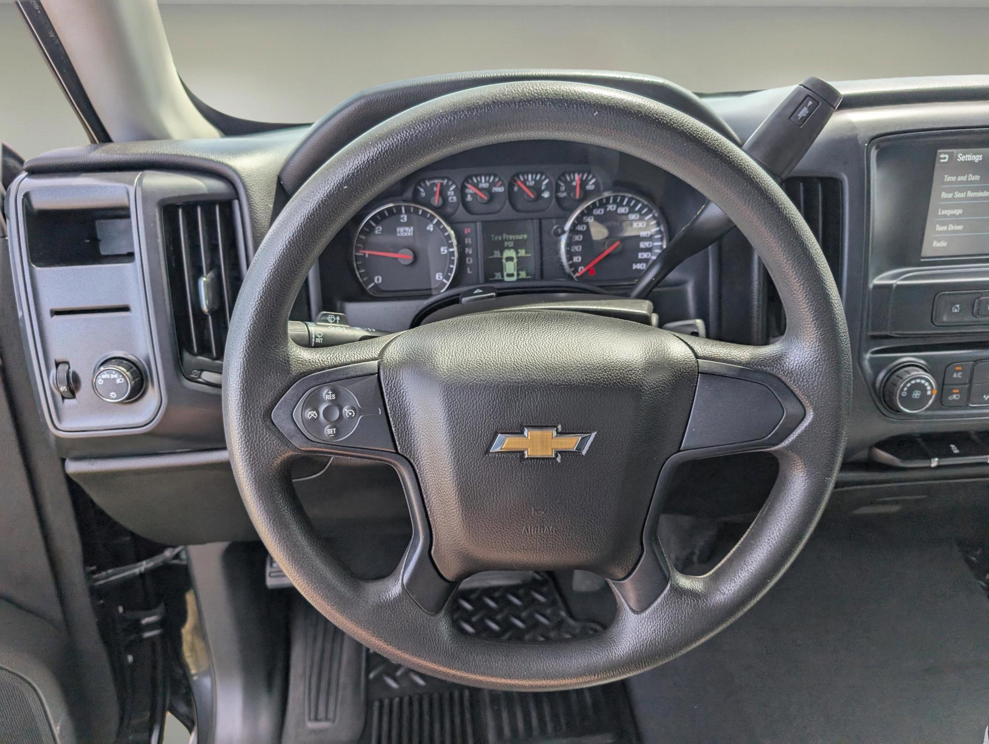 2018 /Dark Ash with Jet Black Interior Accents Chevrolet Silverado 1500 Custom (3GCPCPEC4JG) with an Gas V8 5.3L/325 engine, 6-Speed Automatic transmission, located at 804 22nd Ave, Phenix City, AL, 36870, (334) 297-1860, 32.484749, -85.024475 - 2018 Chevrolet Silverado 1500 Custom - Photo#15