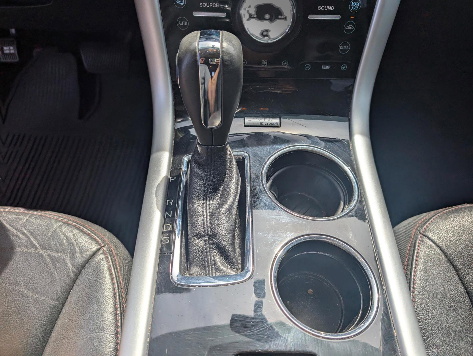 2013 Ford Edge Limited (2FMDK3KCXDB) with an Gas V6 3.5L/213 engine, 6-Speed Automatic w/manual shift transmission, located at 3959 U.S. 80 W, Phenix City, AL, 36870, (334) 297-4885, 32.469296, -85.135185 - 2013 Ford Edge Limited - Photo#14