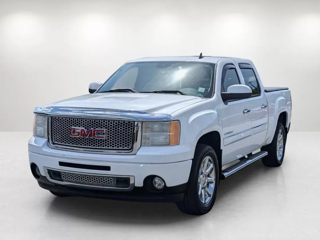 photo of 2008 GMC Sierra Denali