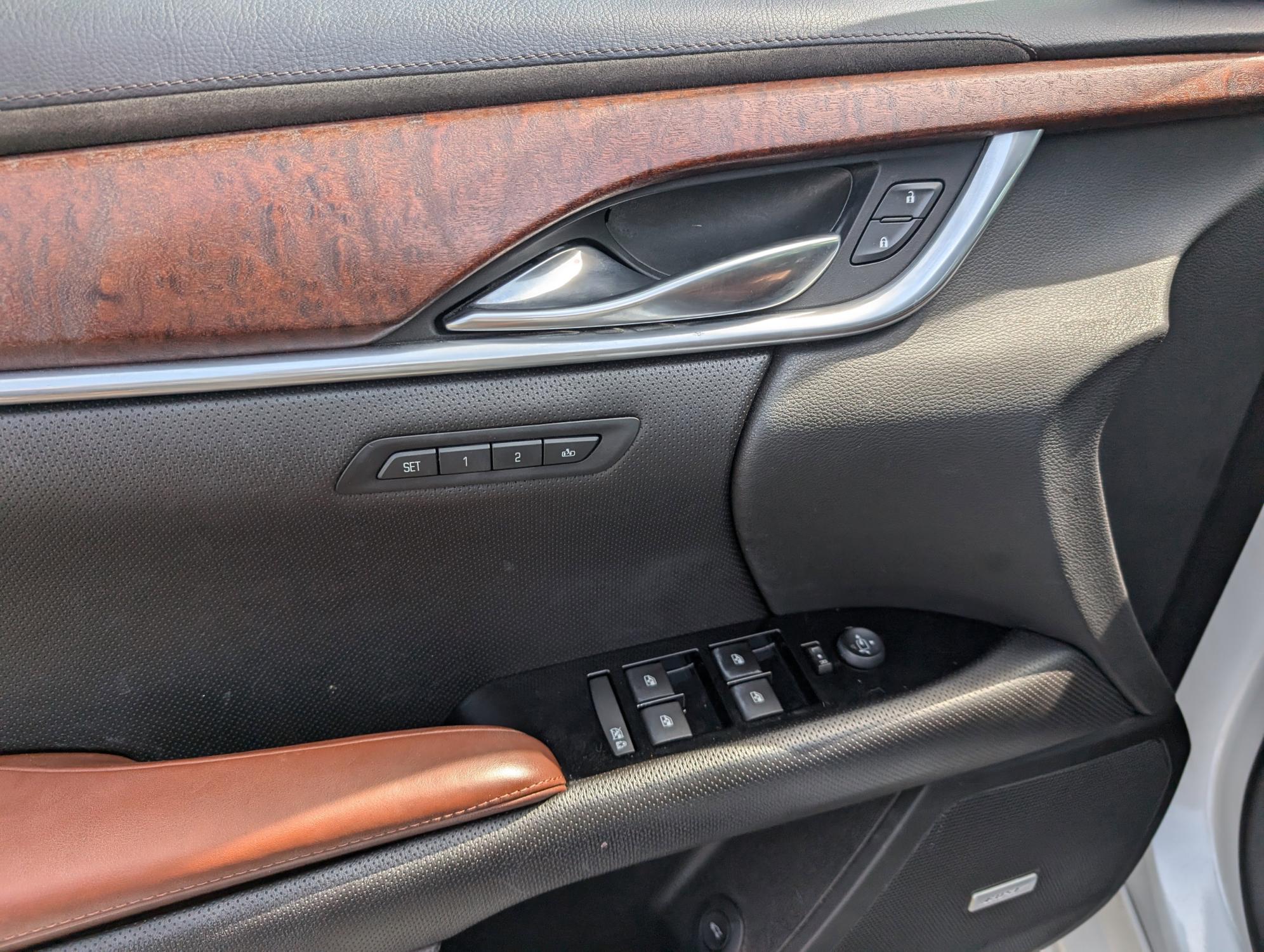 2016 /Kona Brown with Jet Black accents Cadillac XTS Luxury Collection (2G61M5S36G9) with an Gas V6 3.6L/217 engine, 6-Speed Automatic w/Manual Shift transmission, located at 3959 U.S. 80 W, Phenix City, AL, 36870, (334) 297-4885, 32.469296, -85.135185 - 2016 Cadillac XTS Luxury Collection - Photo#8