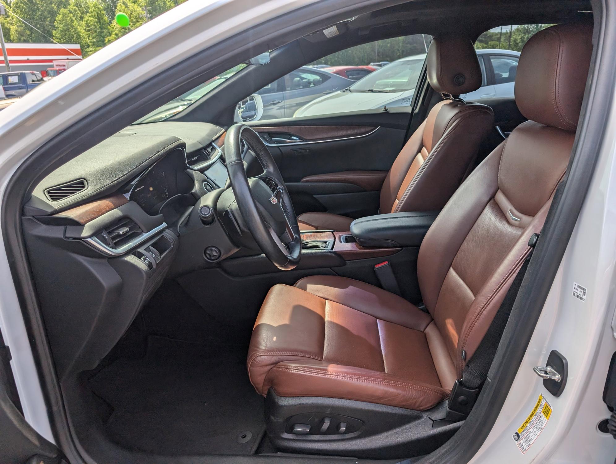 2016 /Kona Brown with Jet Black accents Cadillac XTS Luxury Collection (2G61M5S36G9) with an Gas V6 3.6L/217 engine, 6-Speed Automatic w/Manual Shift transmission, located at 3959 U.S. 80 W, Phenix City, AL, 36870, (334) 297-4885, 32.469296, -85.135185 - 2016 Cadillac XTS Luxury Collection - Photo#9