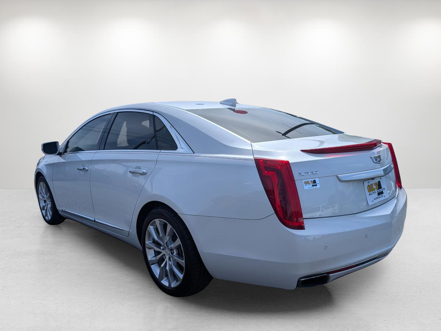 2016 /Kona Brown with Jet Black accents Cadillac XTS Luxury Collection (2G61M5S36G9) with an Gas V6 3.6L/217 engine, 6-Speed Automatic w/Manual Shift transmission, located at 5115 14th Ave., Columbus, GA, 31904, (706) 323-0345, 32.511494, -84.971046 - 2016 Cadillac XTS Luxury Collection - Photo#2