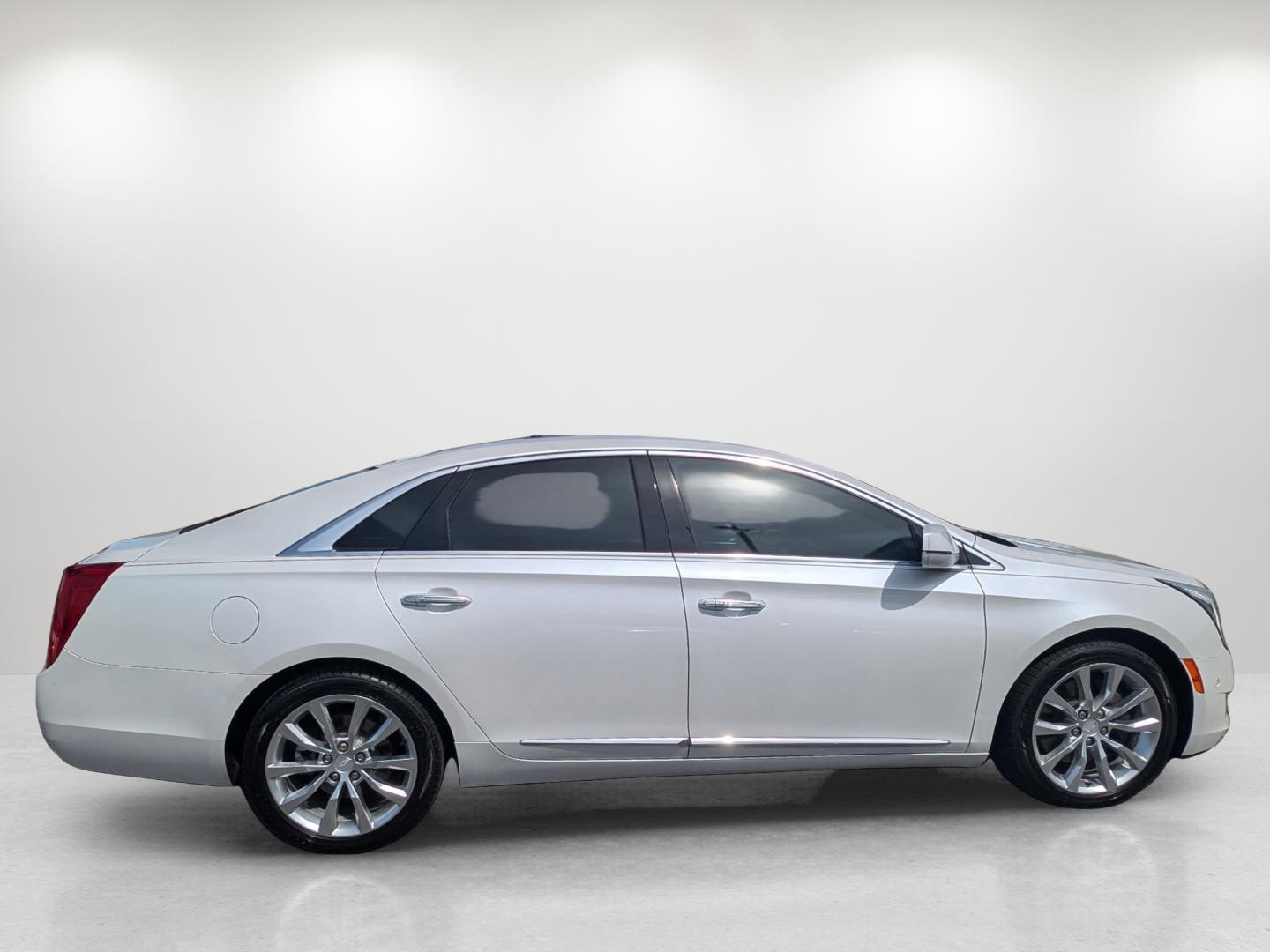 2016 /Kona Brown with Jet Black accents Cadillac XTS Luxury Collection (2G61M5S36G9) with an Gas V6 3.6L/217 engine, 6-Speed Automatic w/Manual Shift transmission, located at 5115 14th Ave., Columbus, GA, 31904, (706) 323-0345, 32.511494, -84.971046 - 2016 Cadillac XTS Luxury Collection - Photo#5