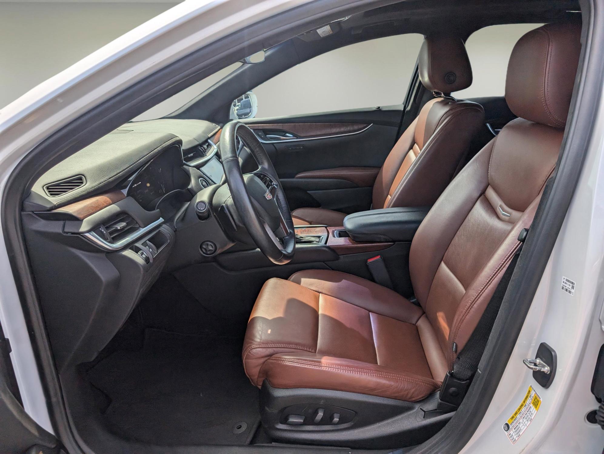2016 /Kona Brown with Jet Black accents Cadillac XTS Luxury Collection (2G61M5S36G9) with an Gas V6 3.6L/217 engine, 6-Speed Automatic w/Manual Shift transmission, located at 5115 14th Ave., Columbus, GA, 31904, (706) 323-0345, 32.511494, -84.971046 - 2016 Cadillac XTS Luxury Collection - Photo#9