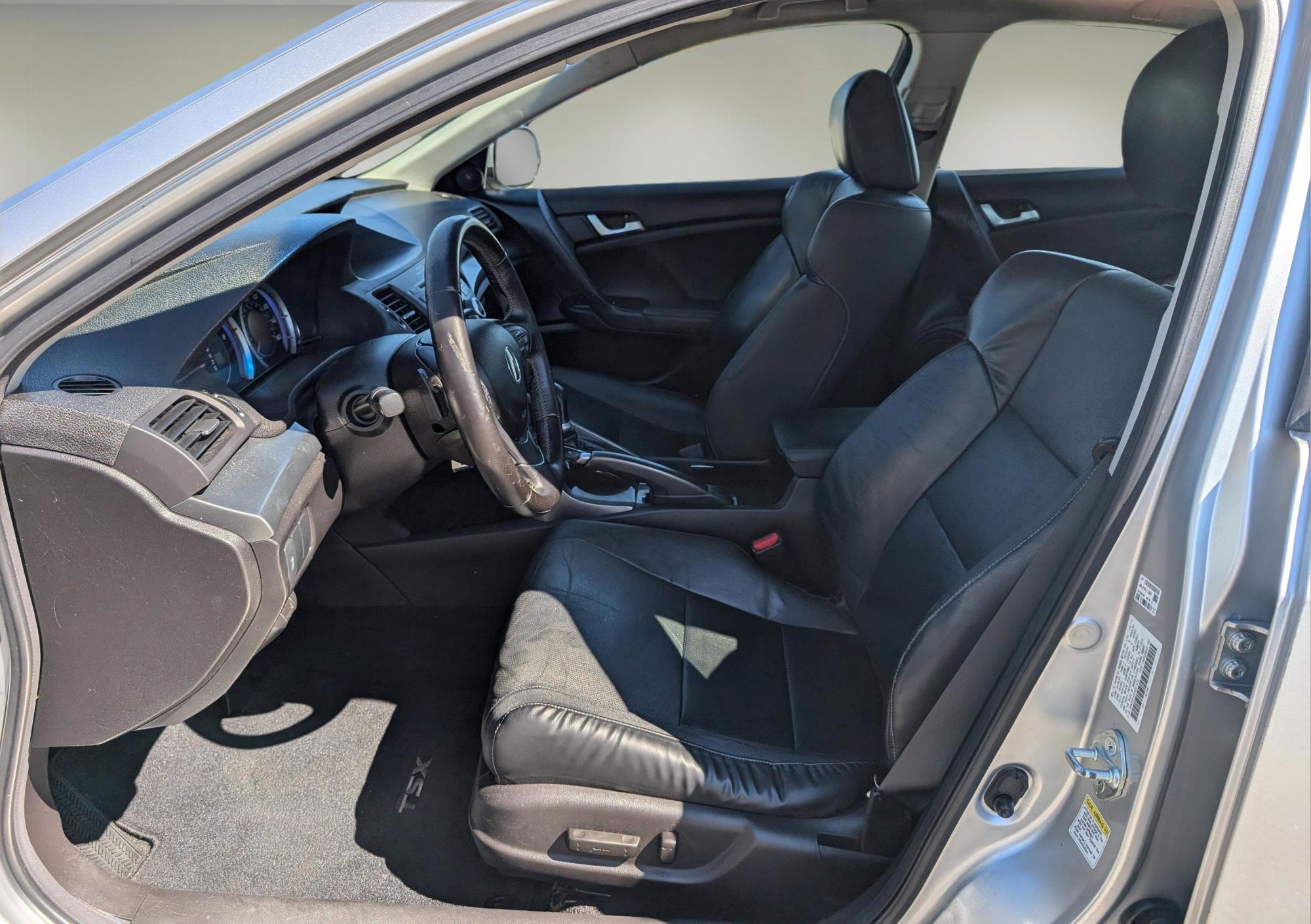 2012 Acura TSX (JH4CU2F44CC) with an Gas I4 2.4L/144 engine, 5-Speed Automatic transmission, located at 804 22nd Ave, Phenix City, AL, 36870, (334) 297-1860, 32.484749, -85.024475 - 2012 Acura TSX - Photo#10
