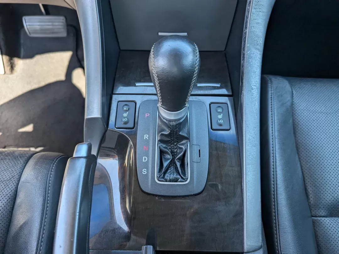2012 Acura TSX (JH4CU2F44CC) with an Gas I4 2.4L/144 engine, 5-Speed Automatic transmission, located at 804 22nd Ave, Phenix City, AL, 36870, (334) 297-1860, 32.484749, -85.024475 - 2012 Acura TSX - Photo#13