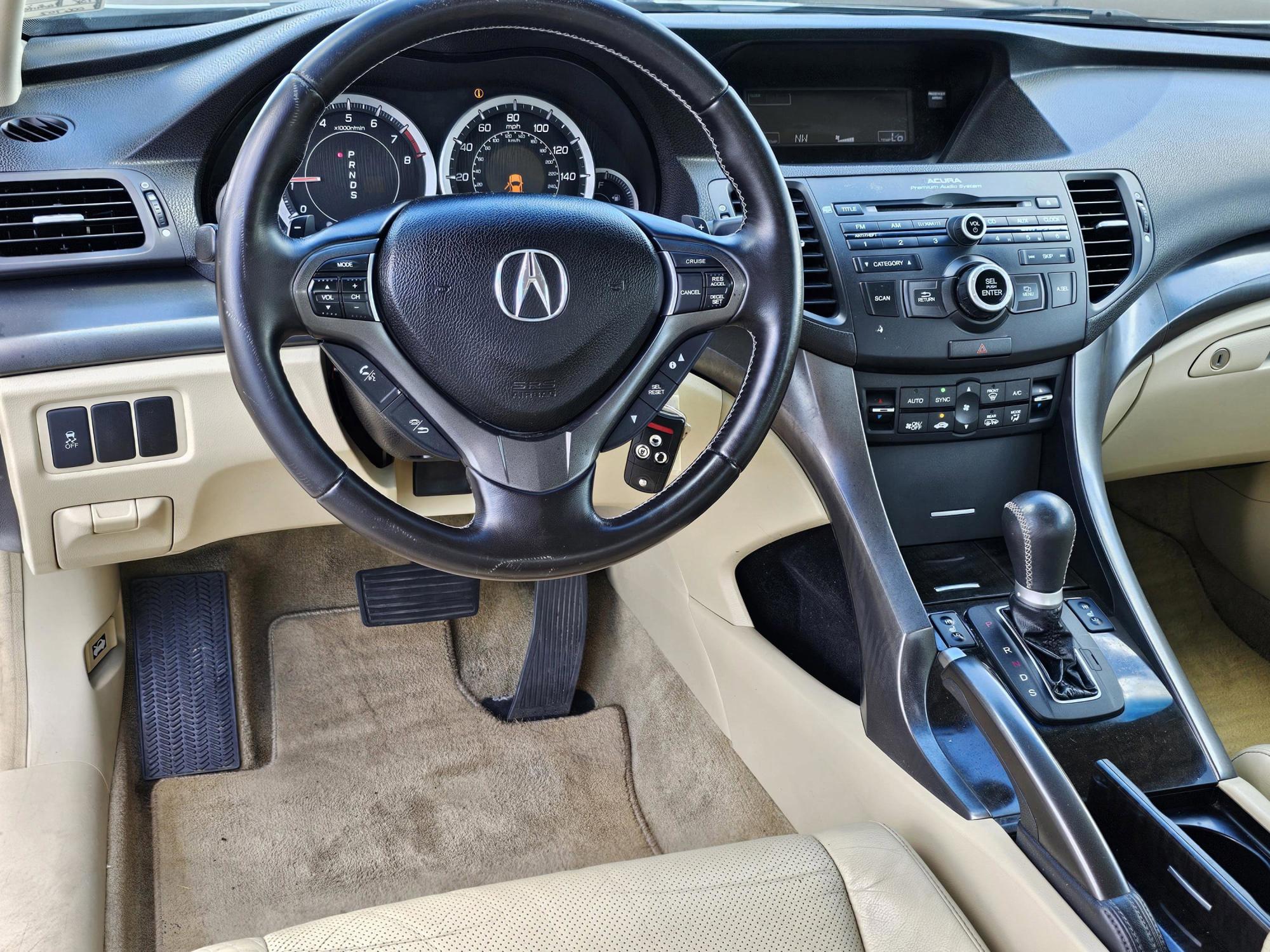 2012 /Taupe Acura TSX (JH4CU2F44CC) with an Gas I4 2.4L/144 engine, 5-Speed Automatic transmission, located at 521 Old Farm Lane Rd, Prattville, AL, 36066, (334) 325-1505, 32.482460, -86.416367 - 2012 Acura TSX - Photo#16