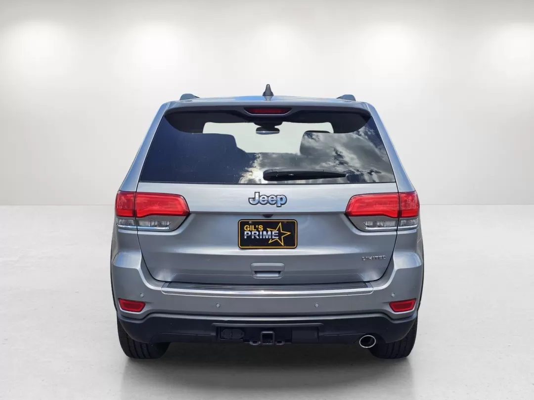 2019 /Black Jeep Grand Cherokee Limited (1C4RJEBG1KC) with an Other engine, located at 3959 U.S. 80 W, Phenix City, AL, 36870, (334) 297-4885, 32.469296, -85.135185 - Experience the ultimate blend of style, capability, and comfort with the stunning 2019 Jeep Grand Cherokee Limited at Gils Auto - Prattville. Whether you're navigating the busy streets of Prattville, AL, or embarking on a weekend adventure with family and friends, this SUV is designed to elevate you - Photo#3
