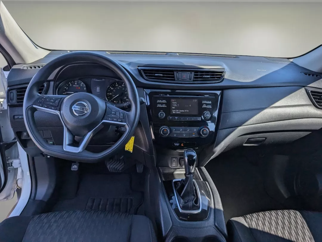 2017 /Charcoal Nissan Rogue S (KNMAT2MT6HP) with an Other engine, located at 1430 Gateway Drive, Opelika, AL, 36801, (334) 239-0944, 32.637871, -85.409790 - 2017 Nissan Rogue S - Photo#11