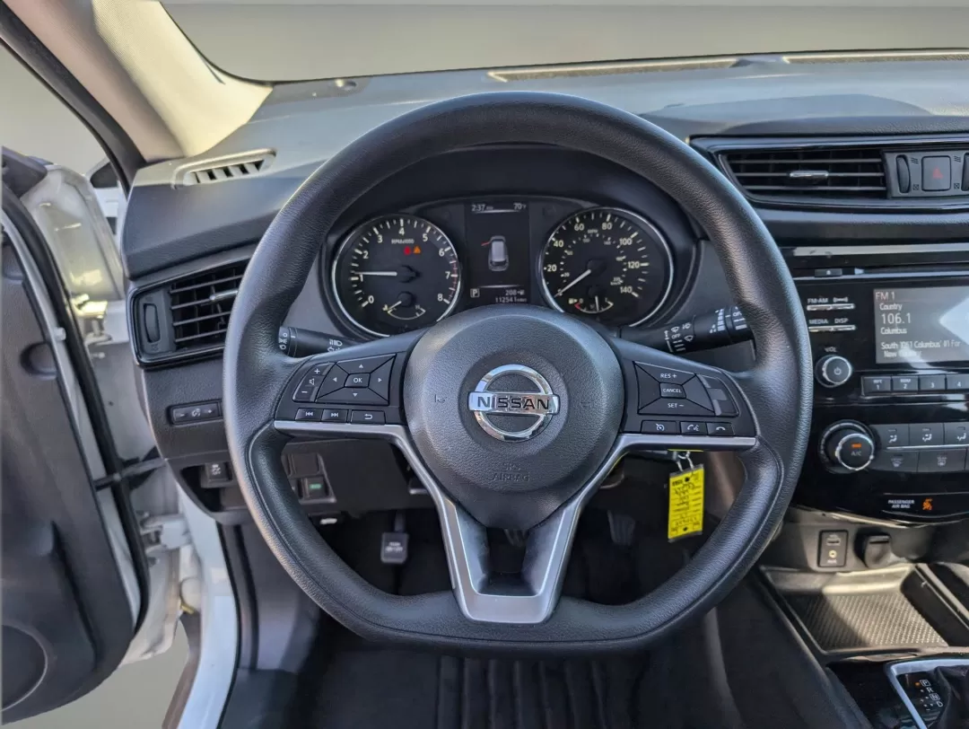 2017 /Charcoal Nissan Rogue S (KNMAT2MT6HP) with an Other engine, located at 1430 Gateway Drive, Opelika, AL, 36801, (334) 239-0944, 32.637871, -85.409790 - 2017 Nissan Rogue S - Photo#15