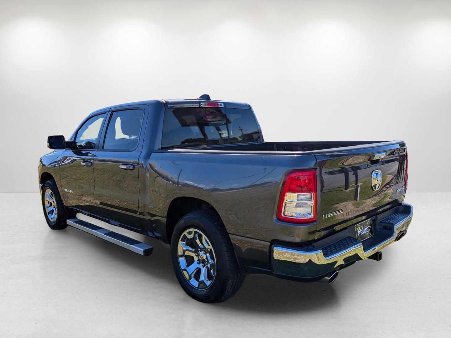 2019 /Black Ram 1500 Big Horn/Lone Star (1C6SRFFT8KN) with an Regular Unleaded V-8 5.7 L/345 engine, 8-Speed Automatic w/OD transmission, located at 3959 U.S. 80 W, Phenix City, AL, 36870, (334) 297-4885, 32.469296, -85.135185 - 2019 Ram 1500 Big Horn/Lone Star - Photo#3
