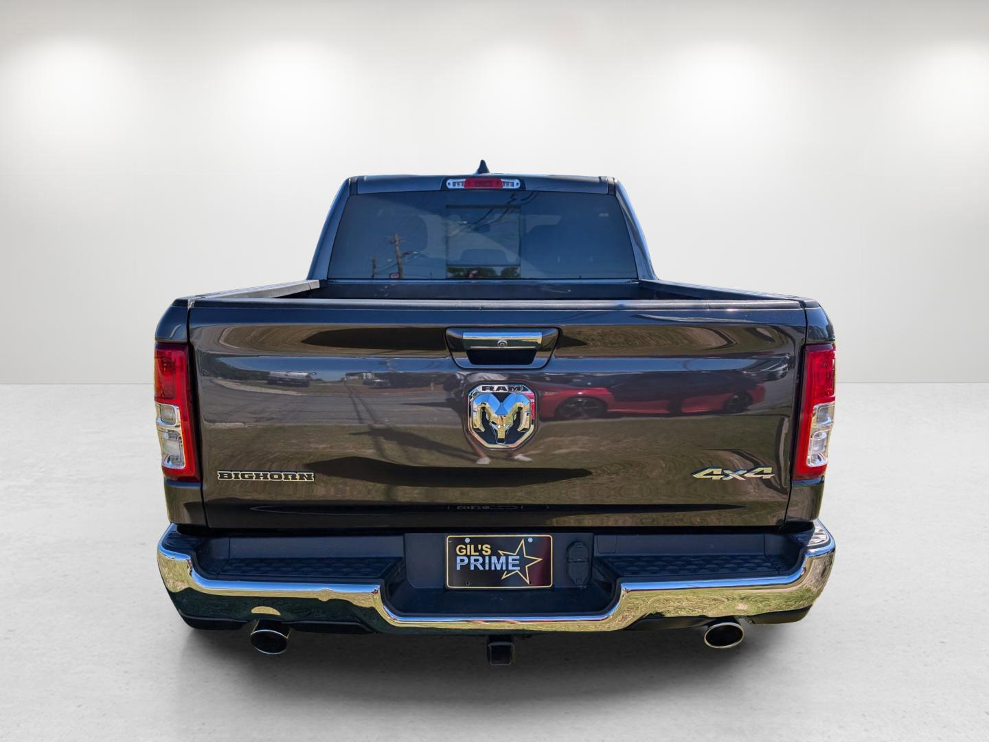 2019 /Black Ram 1500 Big Horn/Lone Star (1C6SRFFT8KN) with an Regular Unleaded V-8 5.7 L/345 engine, 8-Speed Automatic w/OD transmission, located at 3959 U.S. 80 W, Phenix City, AL, 36870, (334) 297-4885, 32.469296, -85.135185 - 2019 Ram 1500 Big Horn/Lone Star - Photo#4