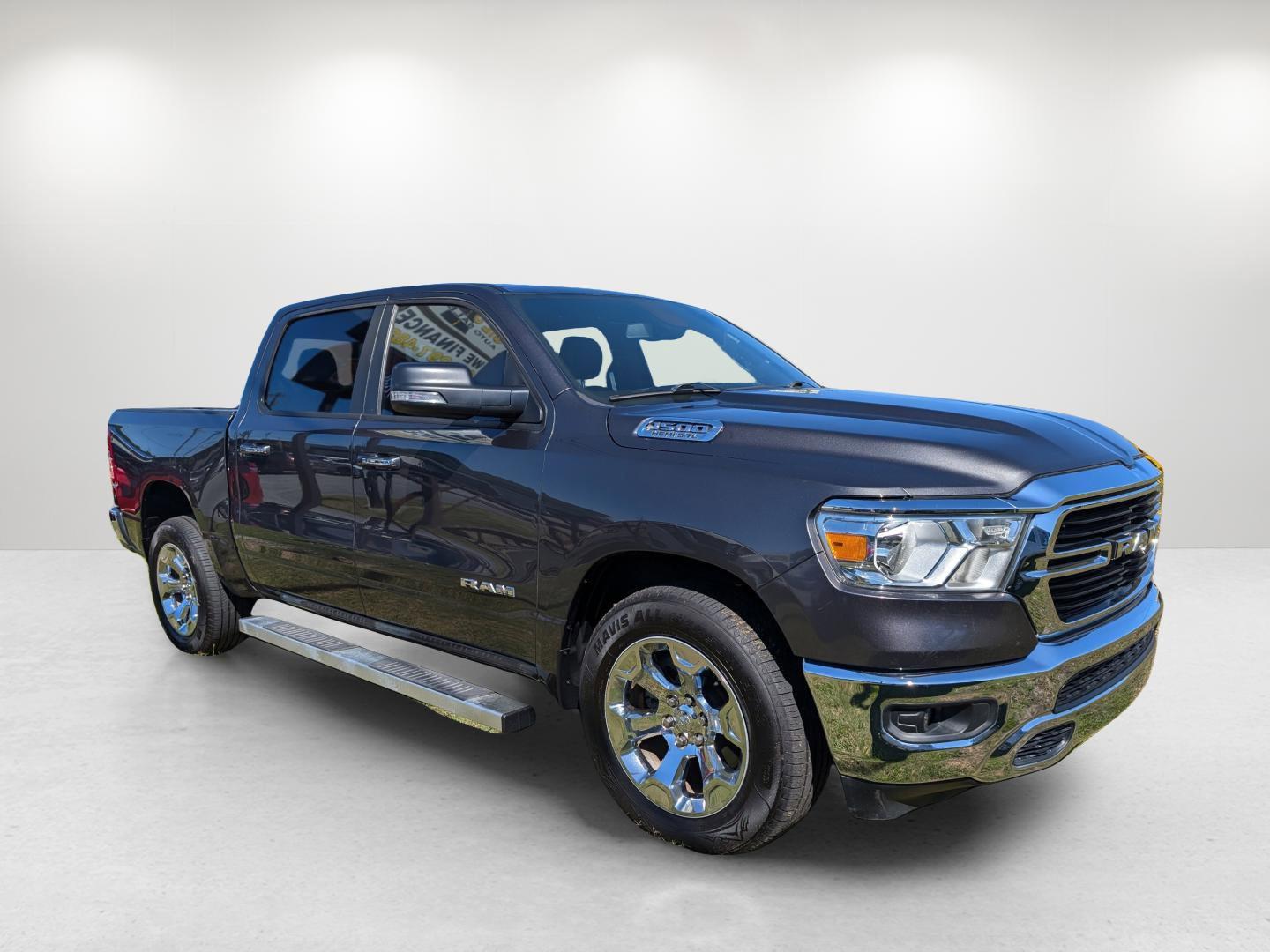 2019 /Black Ram 1500 Big Horn/Lone Star (1C6SRFFT8KN) with an Regular Unleaded V-8 5.7 L/345 engine, 8-Speed Automatic w/OD transmission, located at 3959 U.S. 80 W, Phenix City, AL, 36870, (334) 297-4885, 32.469296, -85.135185 - 2019 Ram 1500 Big Horn/Lone Star - Photo#7