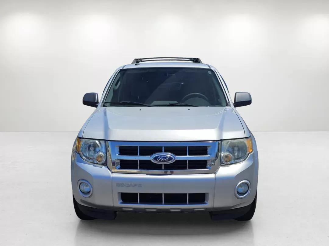 2012 Ford Escape XLT (1FMCU0DG6CK) with an Gas/Ethanol V6 3.0L/181 engine, 6-Speed Automatic transmission, located at 521 Old Farm Lane Rd, Prattville, AL, 36066, (334) 325-1505, 32.482460, -86.416367 - 2012 Ford Escape XLT - Photo#2