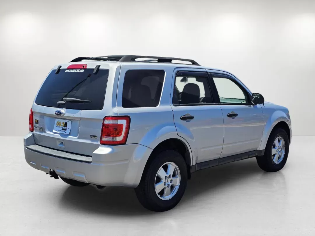 2012 Ford Escape XLT (1FMCU0DG6CK) with an Gas/Ethanol V6 3.0L/181 engine, 6-Speed Automatic transmission, located at 521 Old Farm Lane Rd, Prattville, AL, 36066, (334) 325-1505, 32.482460, -86.416367 - 2012 Ford Escape XLT - Photo#5