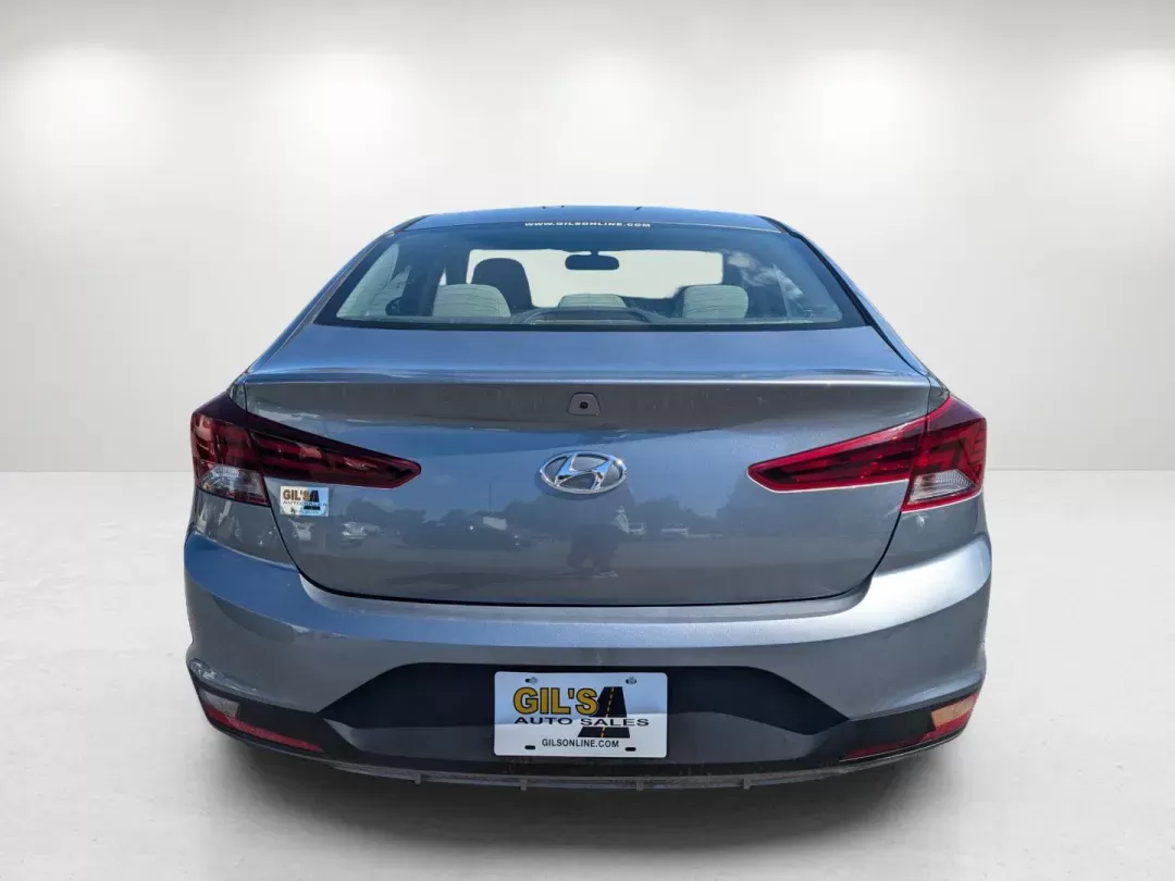 2019 /Gray Hyundai Elantra SE (KMHD74LF1KU) with an Regular Unleaded I-4 2.0 L/122 engine, 6-Speed Automatic w/OD transmission, located at 521 Old Farm Lane Rd, Prattville, AL, 36066, (334) 325-1505, 32.482460, -86.416367 - 2019 Hyundai Elantra SE - Photo#3