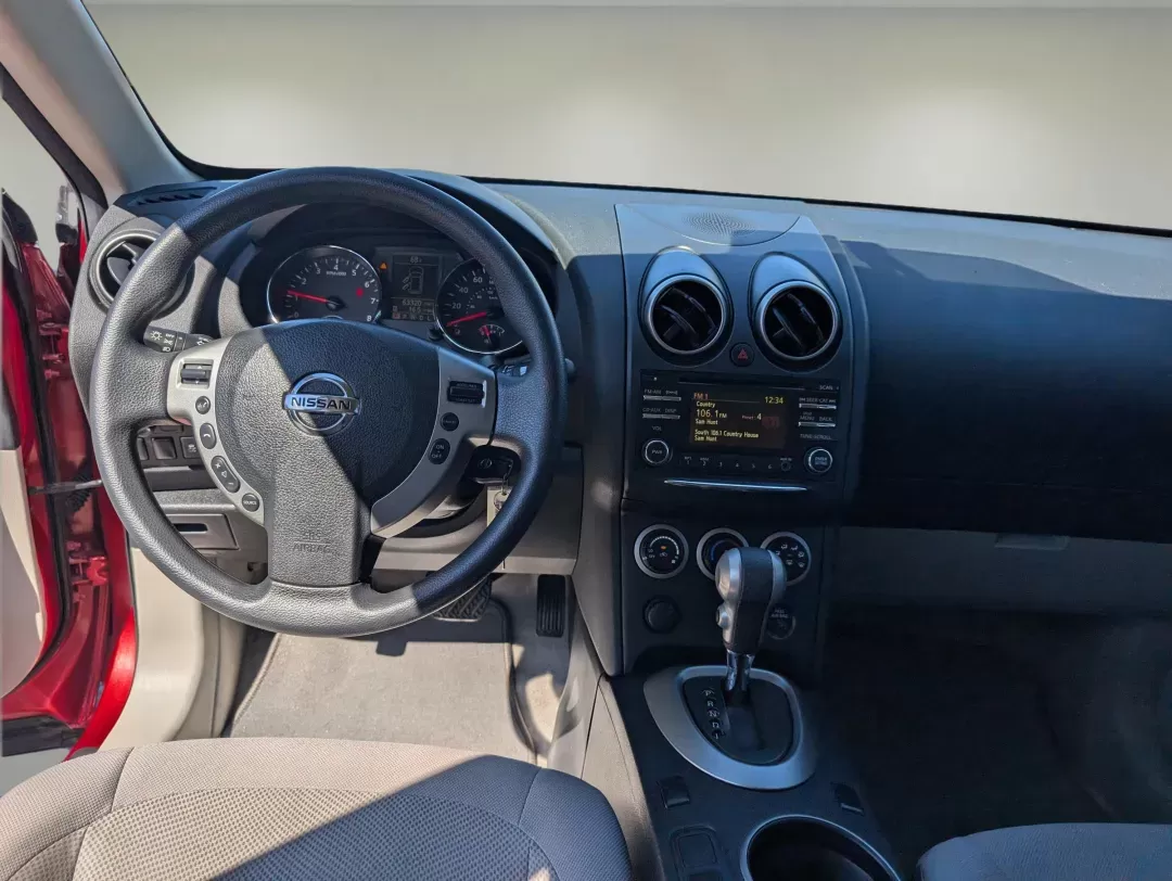 2015 /Gray Nissan Rogue Select S (JN8AS5MT4FW) with an Regular Unleaded I-4 2.5 L/152 engine, 1-Speed CVT w/OD transmission, located at 804 22nd Ave, Phenix City, AL, 36870, (334) 297-1860, 32.484749, -85.024475 - 2015 Nissan Rogue Select S - Photo#11