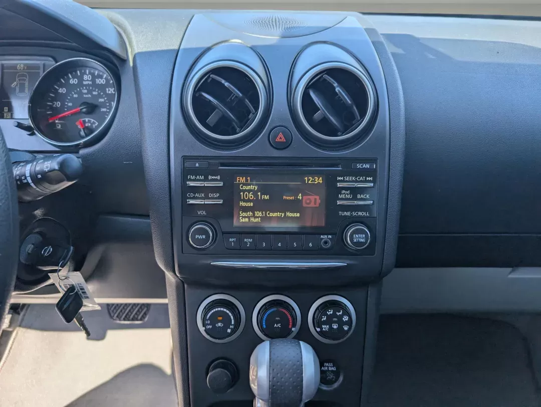 2015 /Gray Nissan Rogue Select S (JN8AS5MT4FW) with an Regular Unleaded I-4 2.5 L/152 engine, 1-Speed CVT w/OD transmission, located at 804 22nd Ave, Phenix City, AL, 36870, (334) 297-1860, 32.484749, -85.024475 - 2015 Nissan Rogue Select S - Photo#14