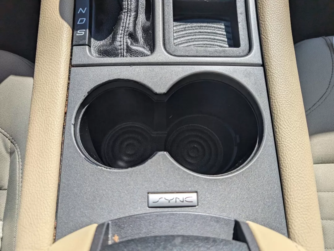 2016 Ford Taurus SE (1FAHP2D84GG) with an Other engine, located at 3959 U.S. 80 W, Phenix City, AL, 36870, (334) 297-4885, 32.469296, -85.135185 - ### Experience the Comfort and Reliability of the 2016 Ford Taurus SE at Gils Auto - Phenix City #2<br /> <br /> Are you searching for a dependable sedan that can elevate your daily commute while accommodating your family's needs? Look no further than the 2016 Ford Taurus SE, available now at Gils A - Photo#12