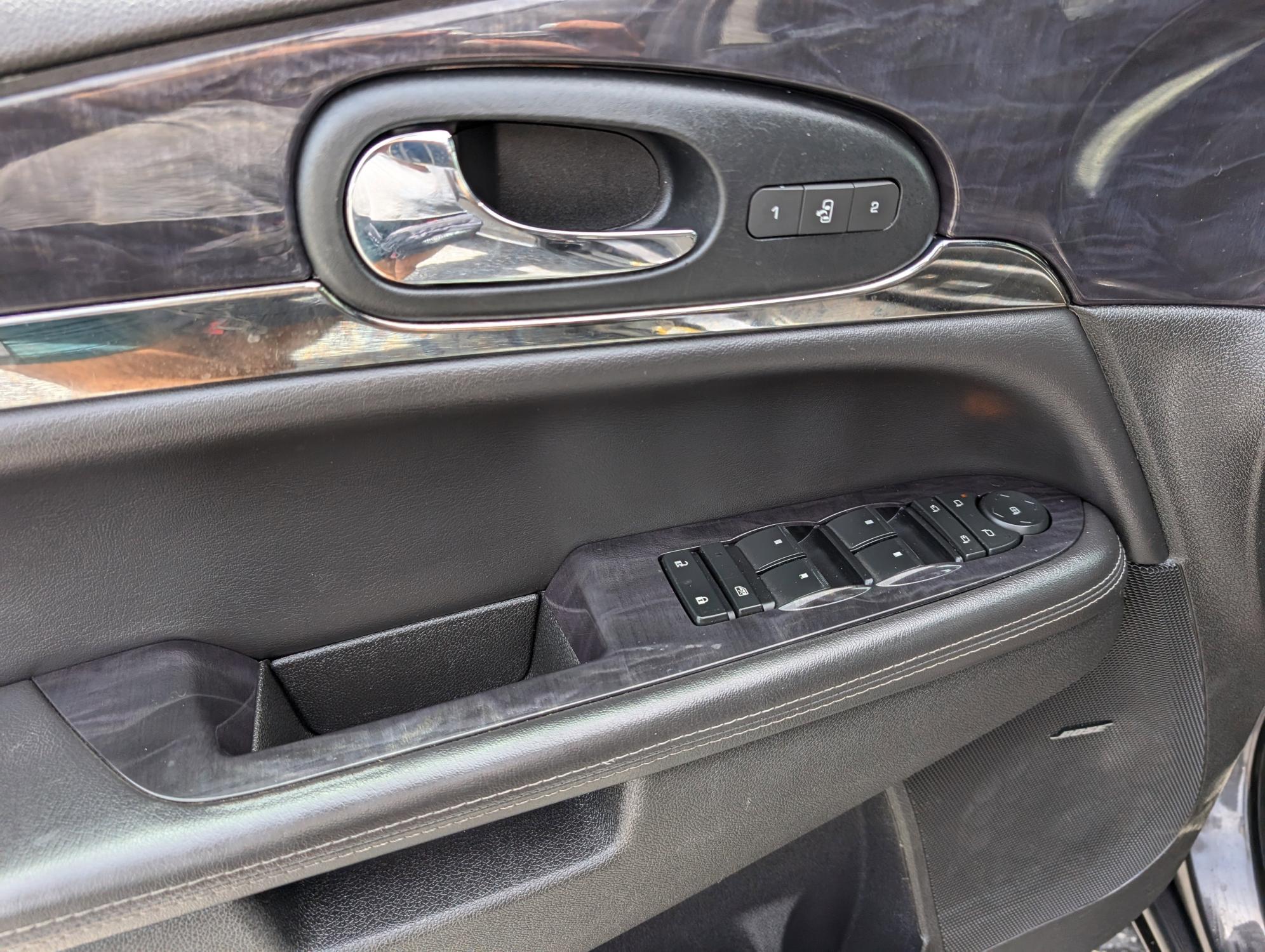 2015 /Ebony Buick Enclave Premium (5GAKRCKD9FJ) with an Gas V6 3.6L/217 engine, 6-Speed Automatic transmission, located at 3959 U.S. 80 W, Phenix City, AL, 36870, (334) 297-4885, 32.469296, -85.135185 - 2015 Buick Enclave Premium - Photo#7