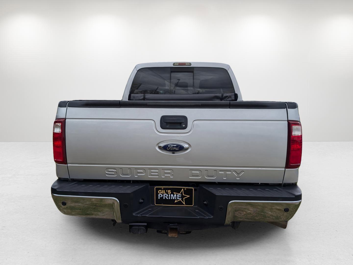 2015 Ford Super Duty F-250 SRW Lariat (1FT7W2BT5FE) with an Intercooled Turbo Diesel V-8 6.7 L/406 engine, 6-Speed Automatic w/OD transmission, located at 3959 U.S. 80 W, Phenix City, AL, 36870, (334) 297-4885, 32.469296, -85.135185 - 2015 Ford Super Duty F-250 SRW Lariat - Photo#3
