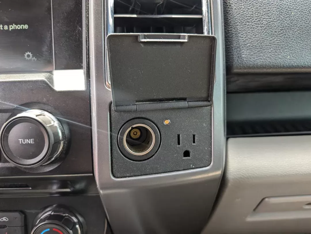 2016 Ford F-150 XLT (1FTEW1EG7GK) with an Other engine, located at 5115 14th Ave., Columbus, GA, 31904, (706) 323-0345, 32.511494, -84.971046 - **Discover Adventure with the 2016 Ford F-150 XLT Your Perfect All-Weather Pickup!**<br /> <br /> Are you ready to elevate your lifestyle with a reliable truck that's as tough as it is versatile? The 2016 Ford F-150 XLT is your go-to vehicle for everything from weekend adventures and family outings - Photo#12