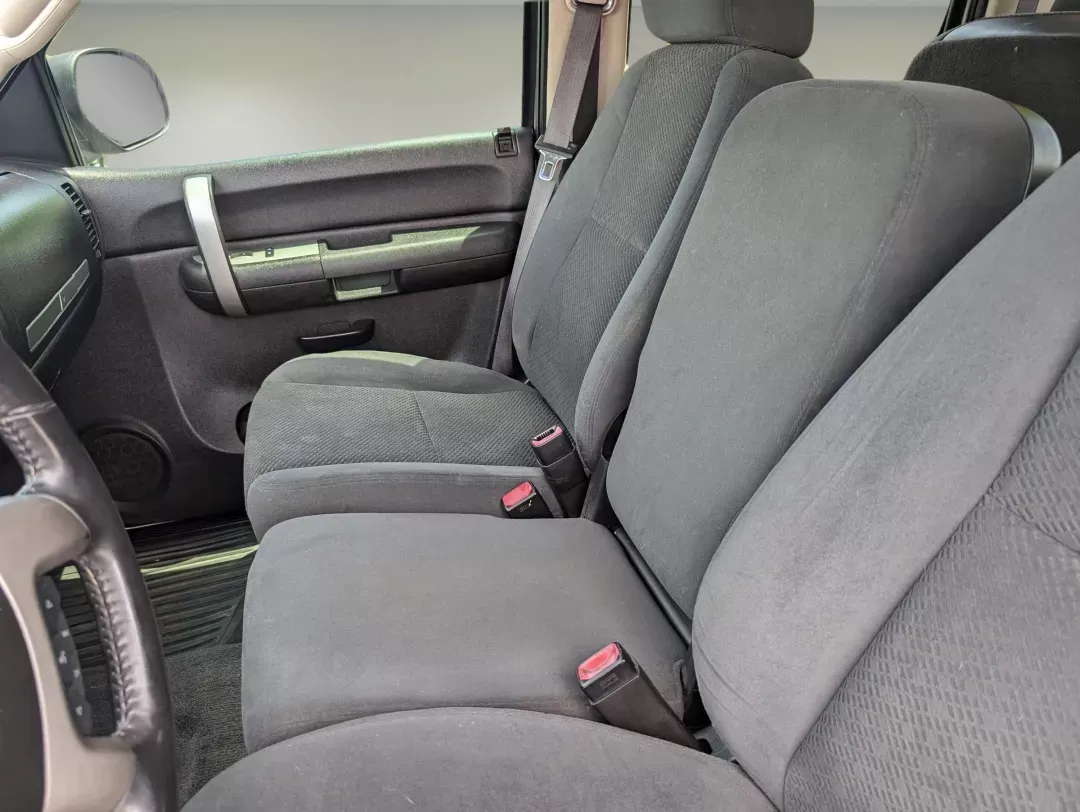2008 /Ebony GMC Sierra 1500 SLE1 (3GTEC13J08G) with an Gas V8 5.3L/323 engine, 4-Speed Automatic w/OD transmission, located at 804 22nd Ave, Phenix City, AL, 36870, (334) 297-1860, 32.484749, -85.024475 - 2008 GMC Sierra 1500 SLE1 - Photo#10