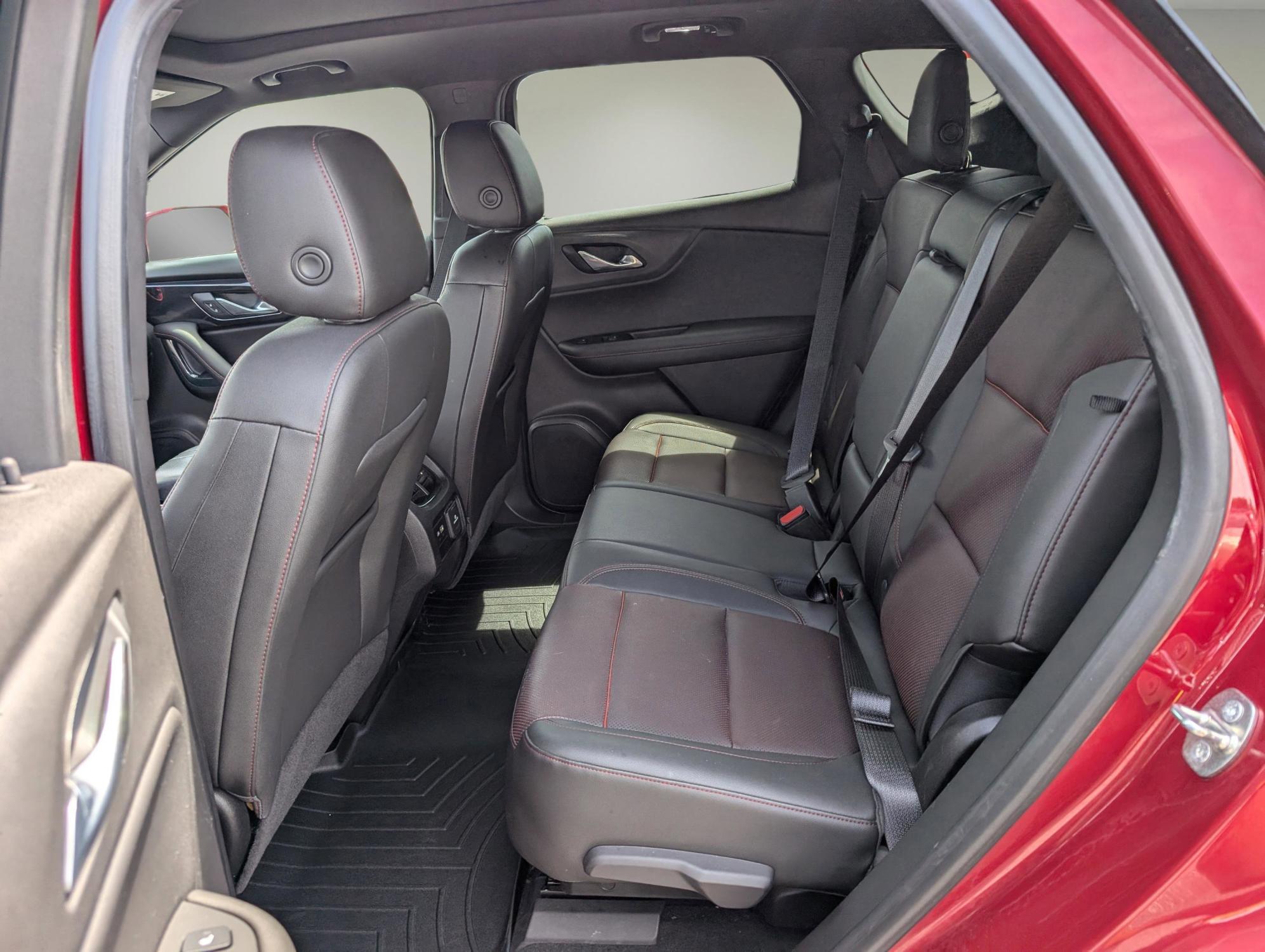 2019 /Jet Black Chevrolet Blazer RS (3GNKBERS0KS) with an Gas V6 3.6L/ engine, 9-Speed Automatic transmission, located at 3959 U.S. 80 W, Phenix City, AL, 36870, (334) 297-4885, 32.469296, -85.135185 - 2019 Chevrolet Blazer RS - Photo#11