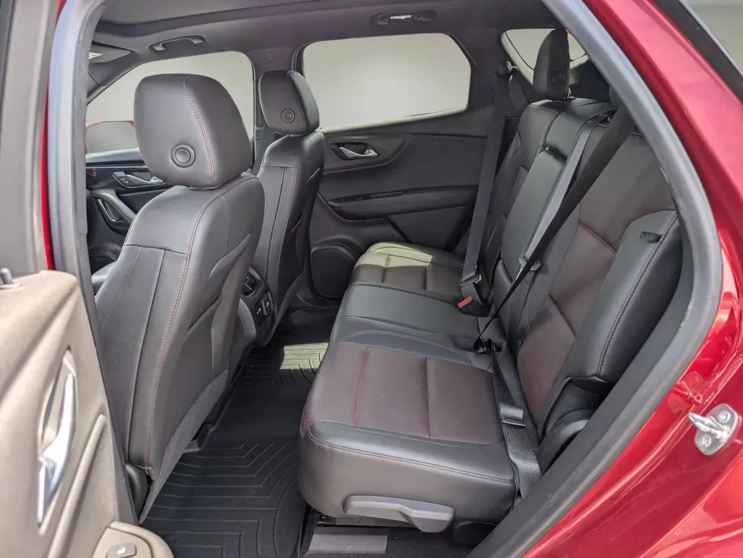 2019 /Jet Black Chevrolet Blazer RS (3GNKBERS0KS) with an Gas V6 3.6L/ engine, 9-Speed Automatic transmission, located at 804 22nd Ave, Phenix City, AL, 36870, (334) 297-1860, 32.484749, -85.024475 - 2019 Chevrolet Blazer RS - Photo#10
