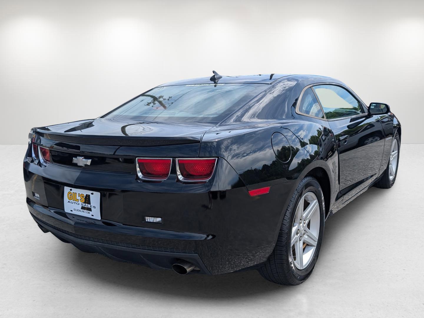 2012 /Black Chevrolet Camaro 1LT (2G1FB1E3XC9) with an Gas V6 3.6L/217 engine, 6-Speed Automatic transmission, located at 7000 Northlake Connector, Columbus, GA, 31904, (706) 987-8085, 32.524975, -84.978134 - 2012 Chevrolet Camaro 1LT - Photo#1