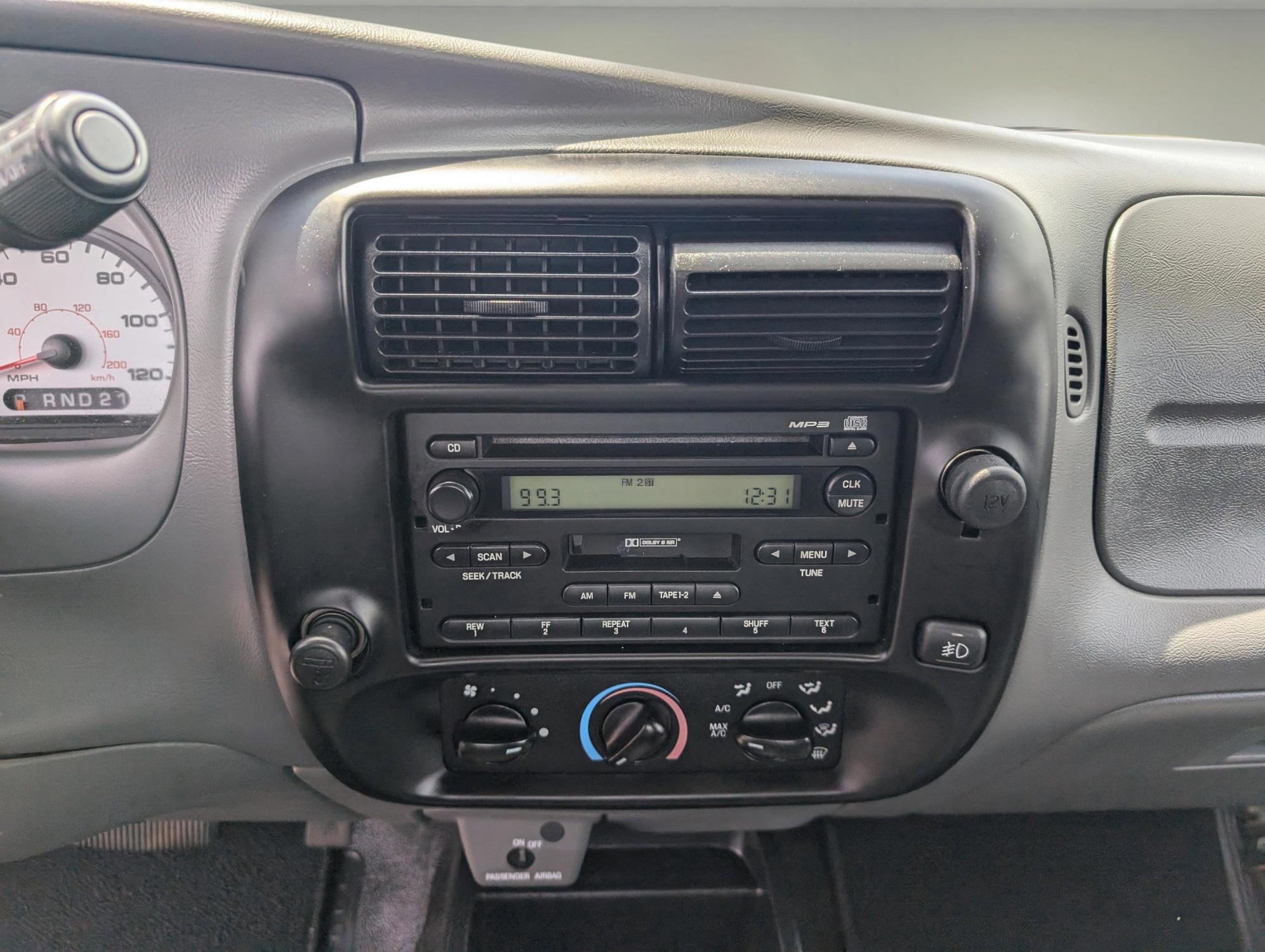 2005 Ford Ranger Edge (1FTYR10UX5P) with an Gas V6 3.0L/182 engine, located at 3959 U.S. 80 W, Phenix City, AL, 36870, (334) 297-4885, 32.469296, -85.135185 - 2005 Ford Ranger Edge - Photo#15