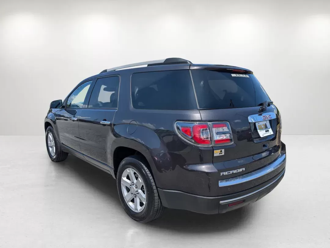 2014 /Light Titanium GMC Acadia SLE (1GKKRPKD6EJ) with an Gas V6 3.6L/220 engine, 6-Speed Automatic transmission, located at 5115 14th Ave., Columbus, GA, 31904, (706) 323-0345, 32.511494, -84.971046 - 2014 GMC Acadia SLE - Photo#6