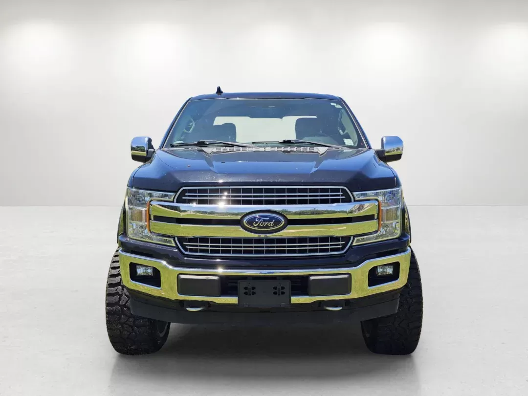 2018 Ford F-150 LARIAT (1FTEW1EG4JK) with an Twin Turbo Regular Unleaded V-6 3.5 L/213 engine, 10-Speed Automatic w/OD transmission, located at 521 Old Farm Lane Rd, Prattville, AL, 36066, (334) 325-1505, 32.482460, -86.416367 - 2018 Ford F-150 LARIAT - Photo#2