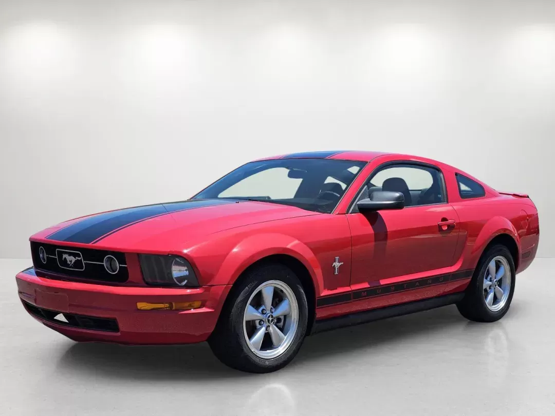 2008 Ford Mustang Deluxe (1ZVHT80N285) with an Gas V6 4.0L/244 engine, located at 521 Old Farm Lane Rd, Prattville, AL, 36066, (334) 325-1505, 32.482460, -86.416367 - 2008 Ford Mustang Deluxe - Photo#1