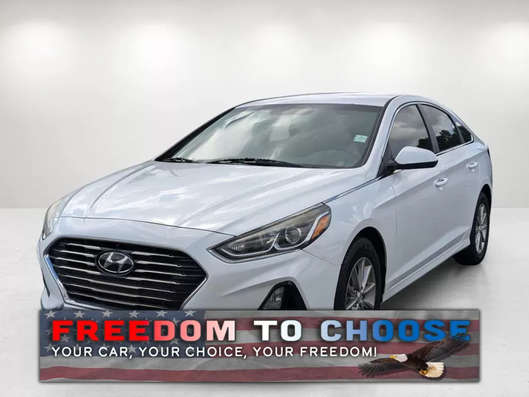 2019 /Black Hyundai Sonata SE (5NPE24AF9KH) with an Other engine, located at 5115 14th Ave., Columbus, GA, 31904, (706) 323-0345, 32.511494, -84.971046 - **Experience Your Next Adventure with the 2019 Hyundai Sonata SE from Gils Auto - Phenix City!**<br /> <br /> Imagine cruising down the streets of Phenix City, AL, with the windows down, music playing, and the sun shining on your Quartz White Pearl Hyundai Sonata. This stylish and reliable sedan is - Photo#0