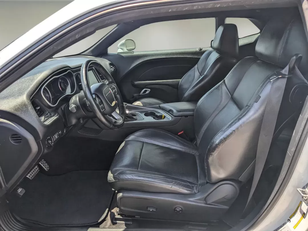 2016 /Black Dodge Challenger SXT Plus (2C3CDZAG6GH) with an Regular Unleaded V-6 3.6 L/220 engine, 8-Speed Automatic w/OD transmission, located at 5115 14th Ave., Columbus, GA, 31904, (706) 323-0345, 32.511494, -84.971046 - 2016 Dodge Challenger SXT Plus - Photo#9