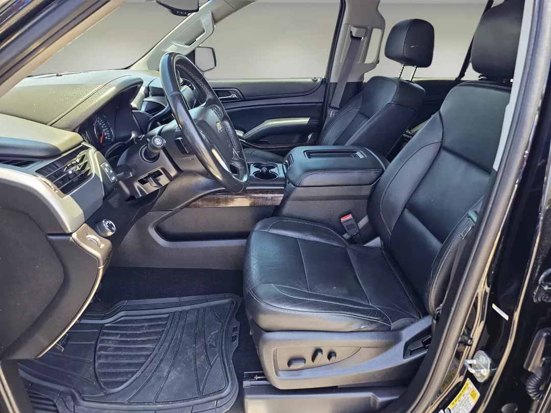 2016 /Jet Black Chevrolet Tahoe LT (1GNSCBKC4GR) with an Gas/Ethanol V8 5.3L/325 engine, 6-Speed Automatic transmission, located at 521 Old Farm Lane Rd, Prattville, AL, 36066, (334) 325-1505, 32.482460, -86.416367 - 2016 Chevrolet Tahoe LT - Photo#10