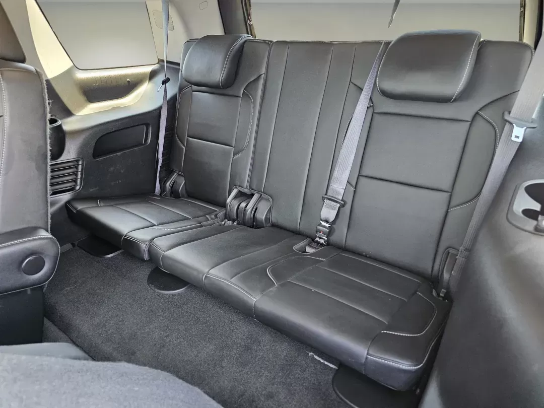 2016 /Jet Black Chevrolet Tahoe LT (1GNSCBKC4GR) with an Gas/Ethanol V8 5.3L/325 engine, 6-Speed Automatic transmission, located at 521 Old Farm Lane Rd, Prattville, AL, 36066, (334) 325-1505, 32.482460, -86.416367 - 2016 Chevrolet Tahoe LT - Photo#16