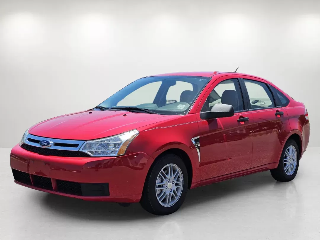 2008 /Medium Stone Ford Focus SE (1FAHP35N78W) with an Gas I4 2.0L/121 engine, located at 521 Old Farm Lane Rd, Prattville, AL, 36066, (334) 325-1505, 32.482460, -86.416367 - 2008 Ford Focus SE - Photo#1