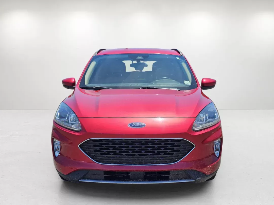2020 Ford Escape SEL (1FMCU0H69LU) with an Intercooled Turbo Premium Unleaded I-3 1.5 L/91 engine, 8-Speed Automatic w/OD transmission, located at 521 Old Farm Lane Rd, Prattville, AL, 36066, (334) 325-1505, 32.482460, -86.416367 - 2020 Ford Escape SEL - Photo#2