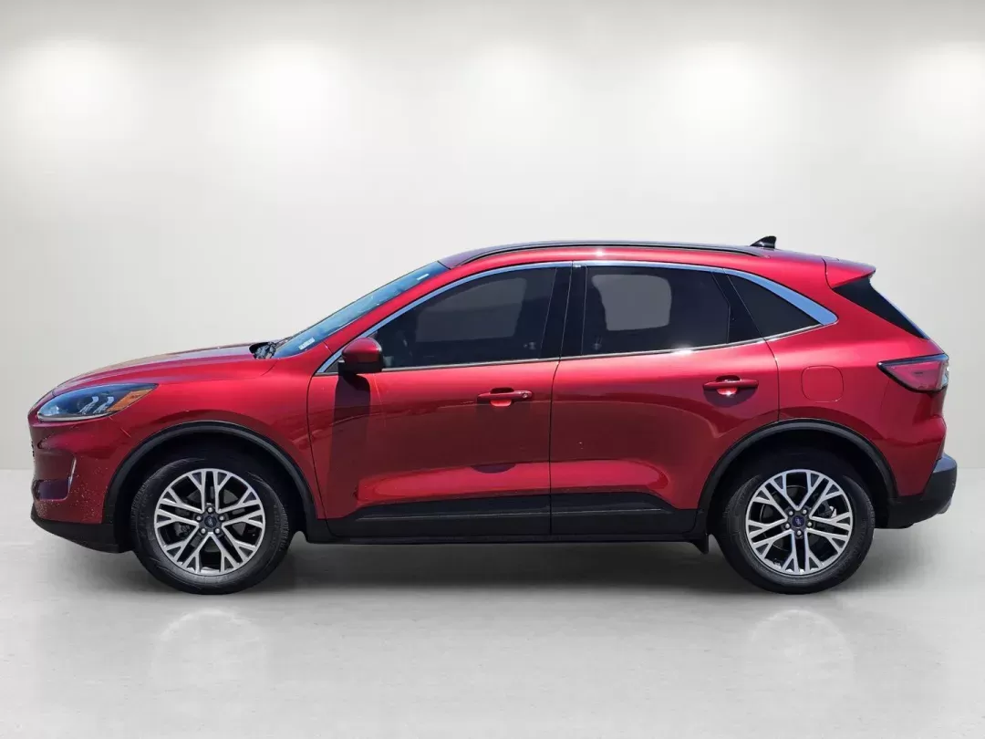 2020 Ford Escape SEL (1FMCU0H69LU) with an Intercooled Turbo Premium Unleaded I-3 1.5 L/91 engine, 8-Speed Automatic w/OD transmission, located at 521 Old Farm Lane Rd, Prattville, AL, 36066, (334) 325-1505, 32.482460, -86.416367 - 2020 Ford Escape SEL - Photo#8