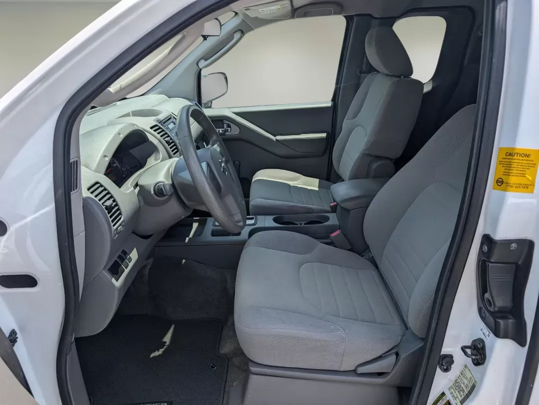 2011 /Steel Nissan Frontier S (1N6BD0CT0BC) with an Gas 4-cyl 2.5L/ engine, 5-Speed Automatic transmission, located at 1430 Gateway Drive, Opelika, AL, 36801, (334) 239-0944, 32.637871, -85.409790 - 2011 Nissan Frontier S - Photo#9